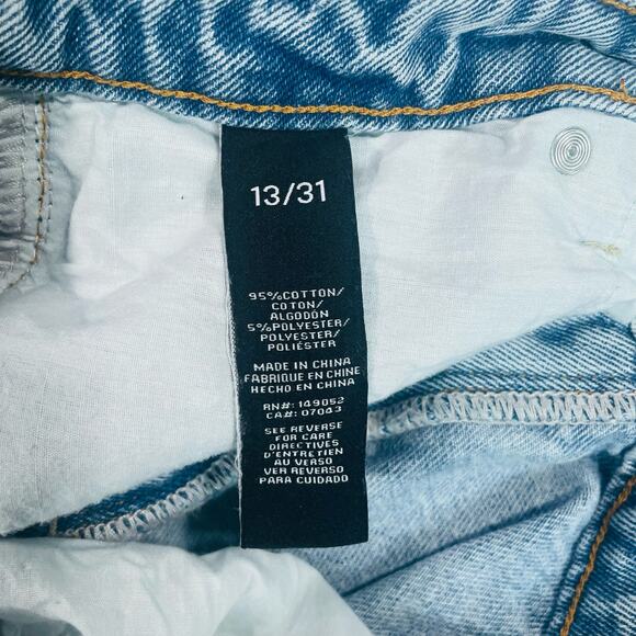 Altar'd State Womens Light Blue Wash Distressed Denim Jean Shorts Size 13/31 - Picture 4 of 8